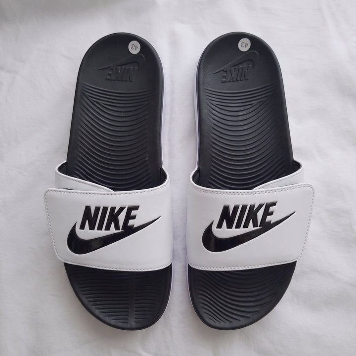 Nk Comfortable Slippers 502 - White