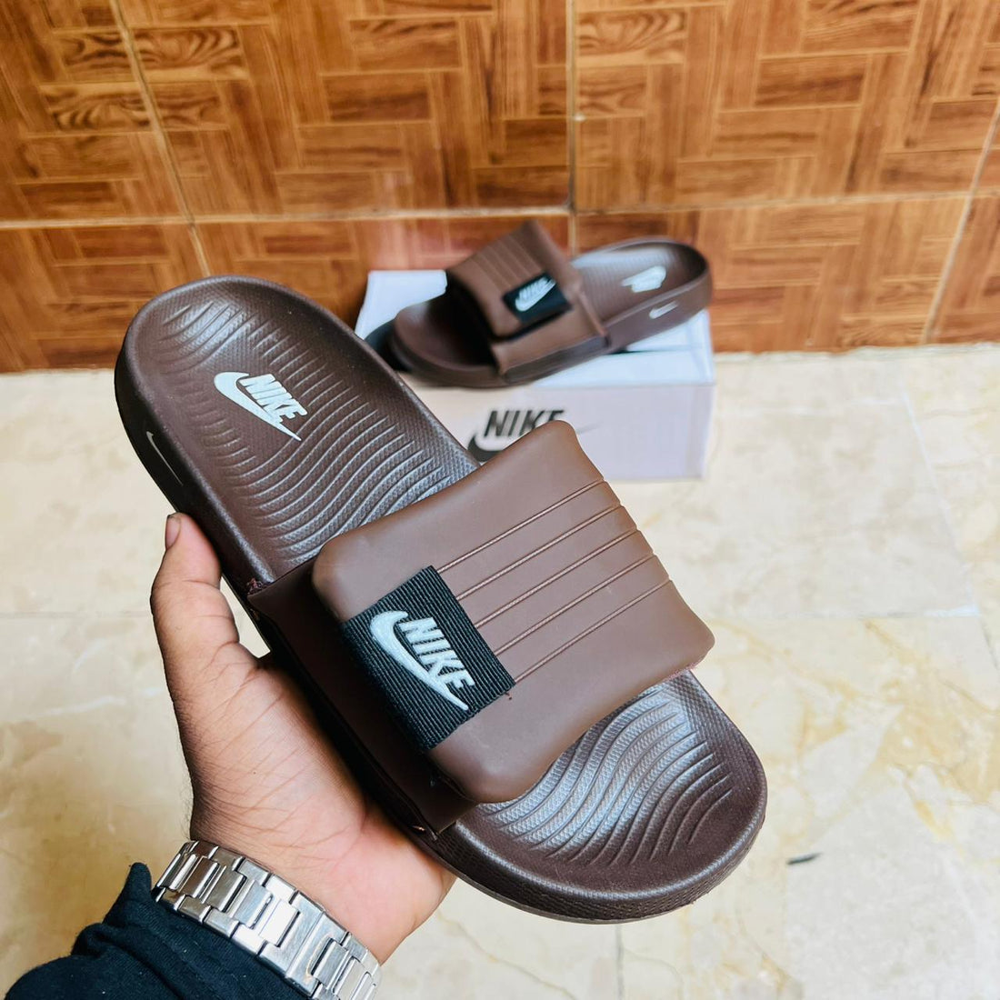 Nk Comfort Slide