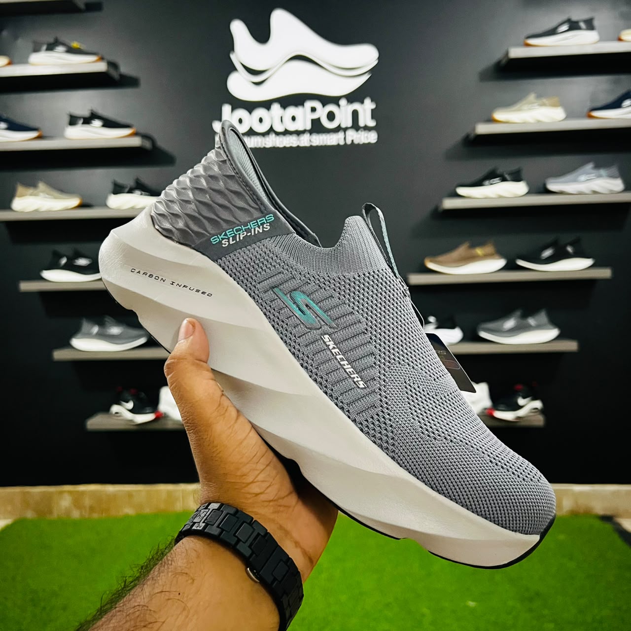 Skechers Pro Carbon Infused V1 - Grey