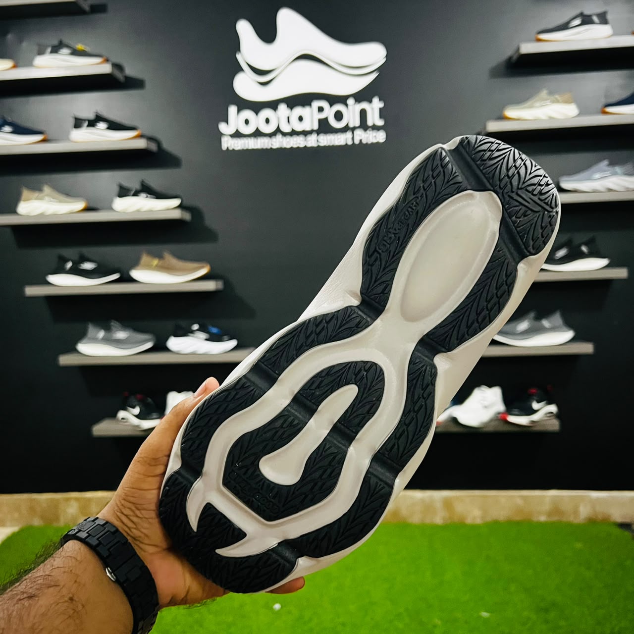 Skechers Pro Carbon Infused V1 - Grey
