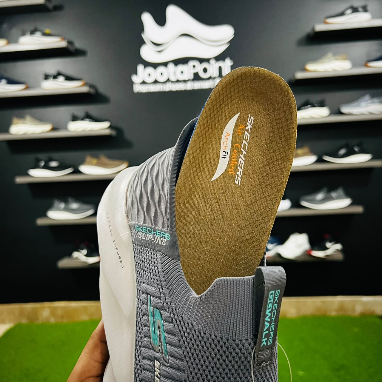 Skechers Pro Carbon Infused V1 - Grey