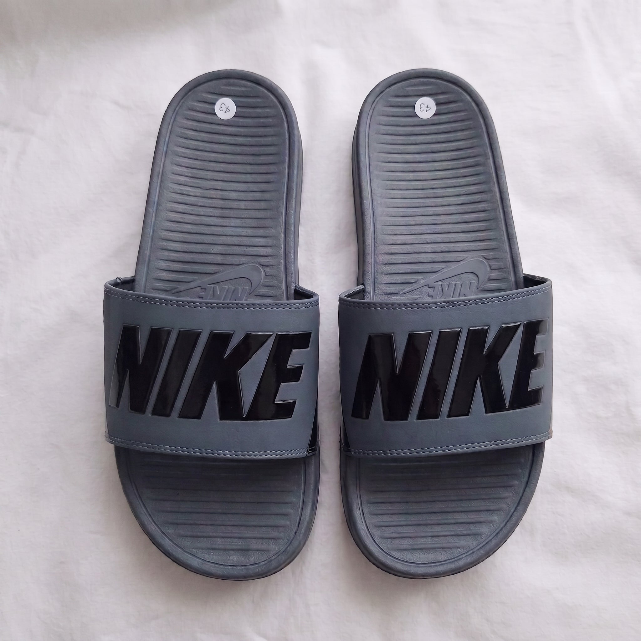 Nk Comfortable Slippers 503 - Grey